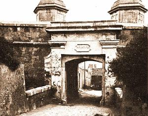 H 037 - Porte du Santon